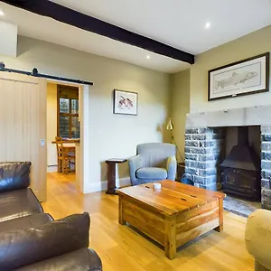 https://stoneswood-cottage-garden-delph-saddleworth.yorkshirehotels.net