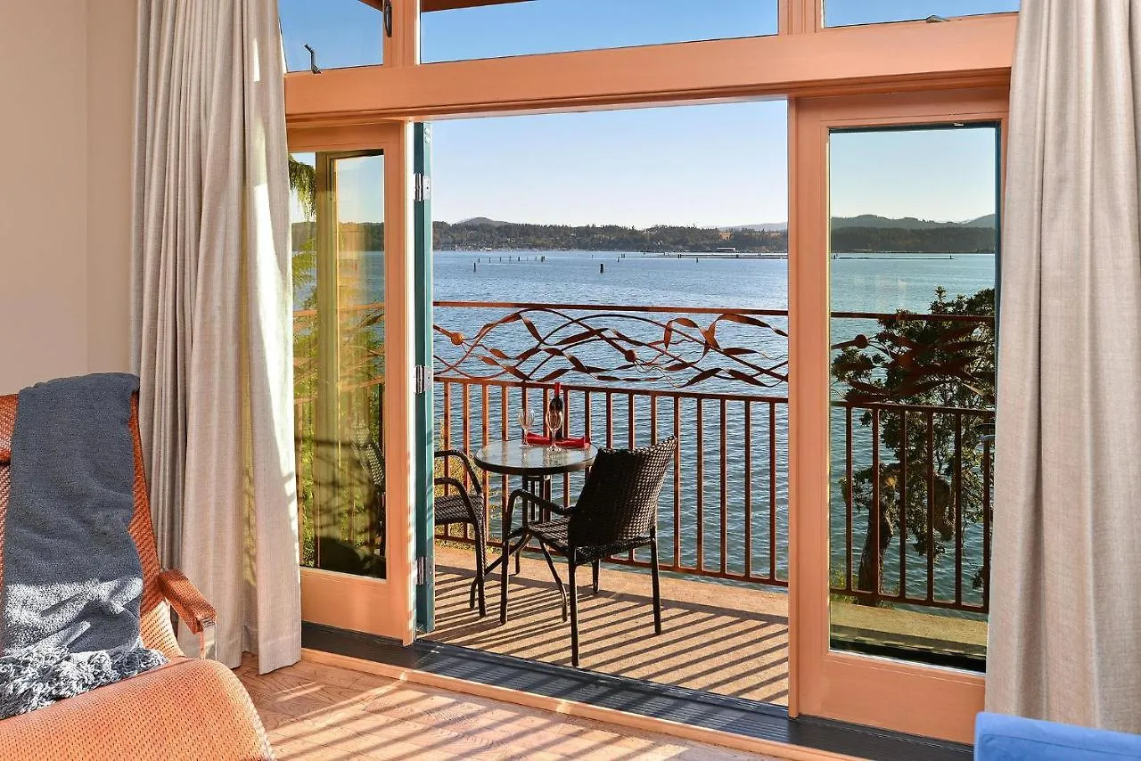 Salishan Chief Suite Cowichan Bay Holiday home