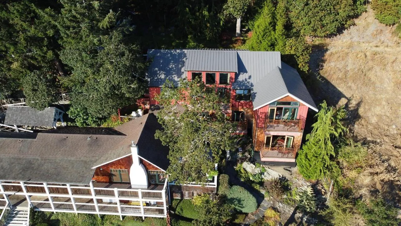 Salishan Chief Suite Cowichan Bay Holiday home