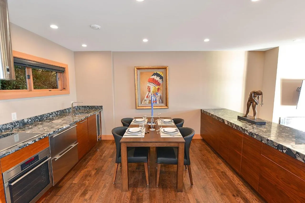 Holiday home Salishan Chief Suite Cowichan Bay